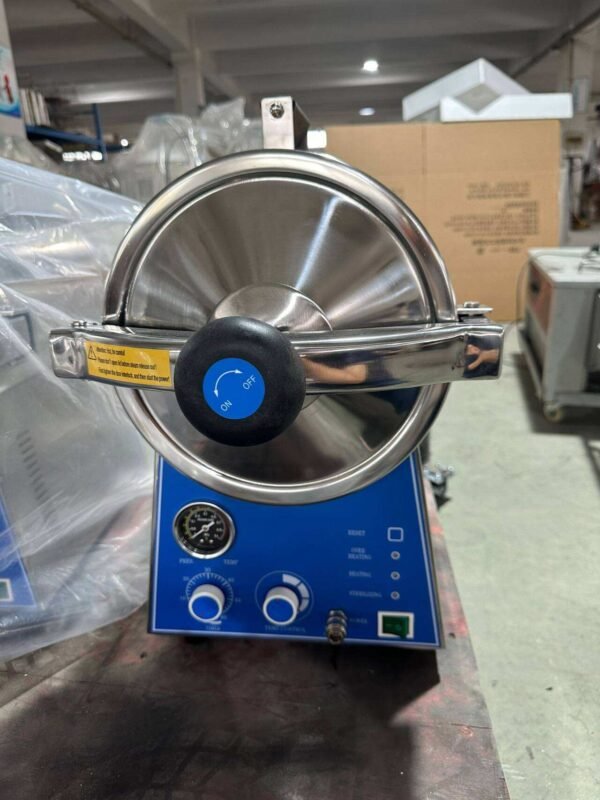 3 SR-T16J Auto Clave 16L 24L Table Top Pressure Steam Autoclave Machine