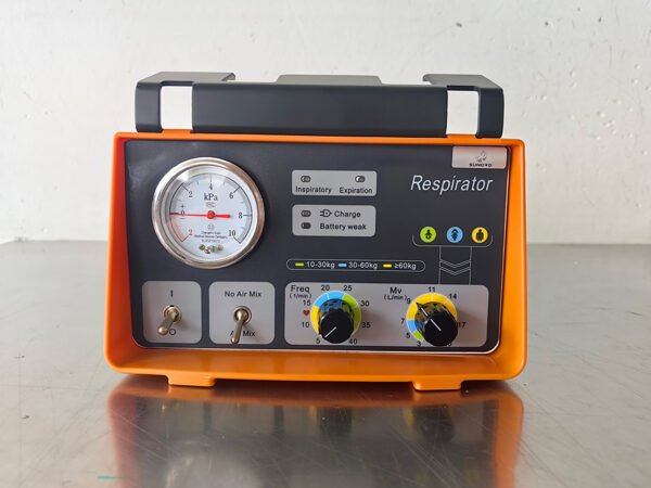 SR-V20 Portable Breathing Apparatus ICU Ventilator Machine