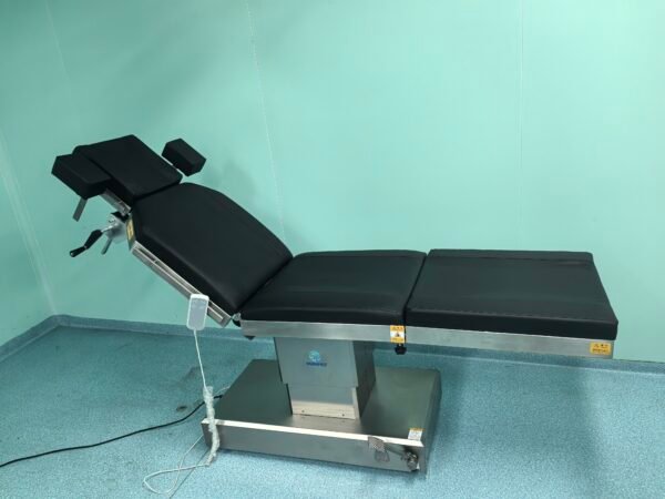 SRO-500 Integral Hydraulic Operating Table Electric Operating Table