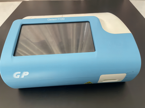 SR1100 Portable POCT Quantitative Chemiluminescence Fluorescence Immunoassay Analyzer