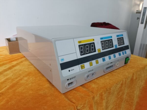 Main-02 SR-E002 Medical Equipment Portable High Frequency Electrosurgical Unit Electrosurgery Radiofrequency Electrosurgical Unit