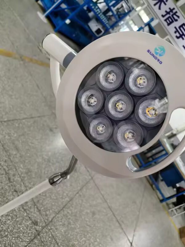 SR-03L Medical Examination Lamp Standing Floor Surgical Light