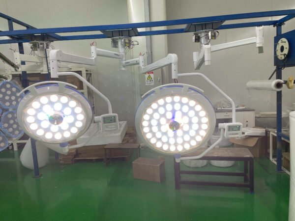 YDE700/500 Large Lens Model Ceiling Dual Head LED Surgical Lamp Adjustable Color Temp Hospital Operating Shadowless Light