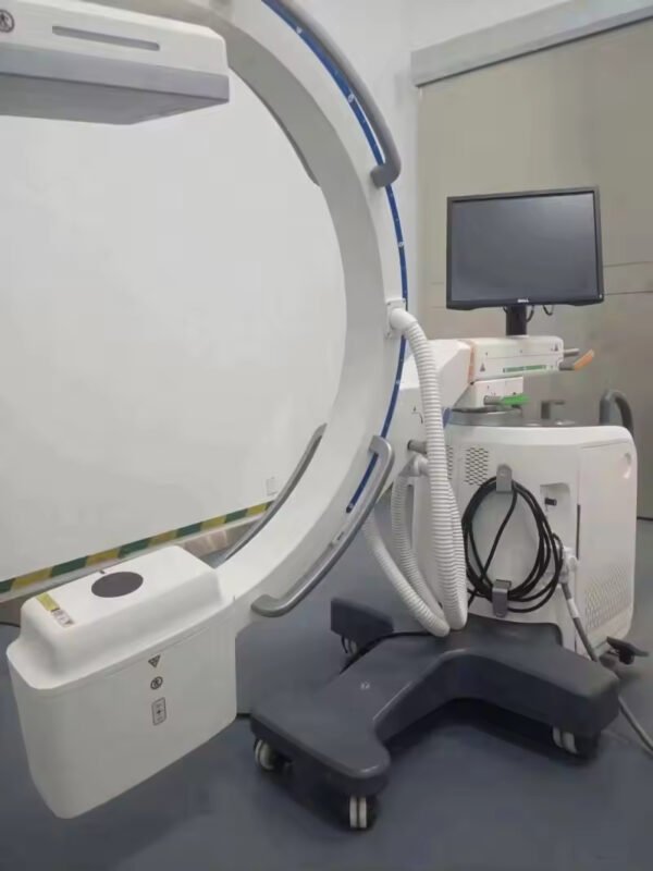 SR-40D High-end Medical Mobile Digital C- Arm X-ray Machine