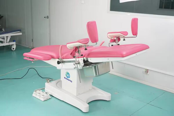 SDST-3003 Electric Obstetric Bed Birthing Bed Operation Table Gynaecology Table Good Price