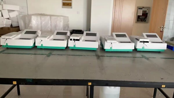 Main-03 SR-3000M SemiAutomated Biochemistry Analyzer Open System Portable Medical Semi Automatic Biochemical Analyzer