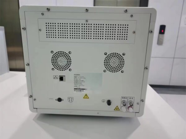 Main-04 SFC Flow Cytometry with Single Laser and Four Filters One-button Operation