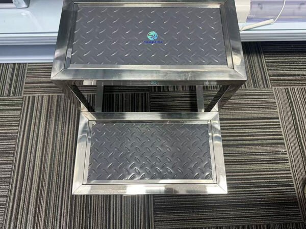 Main-01 SP-11 Hospital Furniture Stainless Steel Footstool Thickened Non-Slip Footrest and Heightened Steps Examination Bed Stairs Step