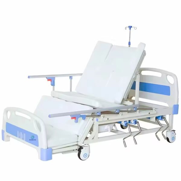 Main-02 T-401 The hospital special double bed, the medical nursing bed is manually adjusted, with guardrails, comfortable and durable